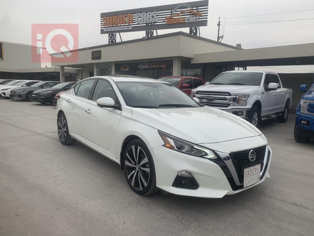Nissan Altima